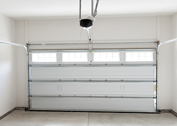 Garage doors repair service completed